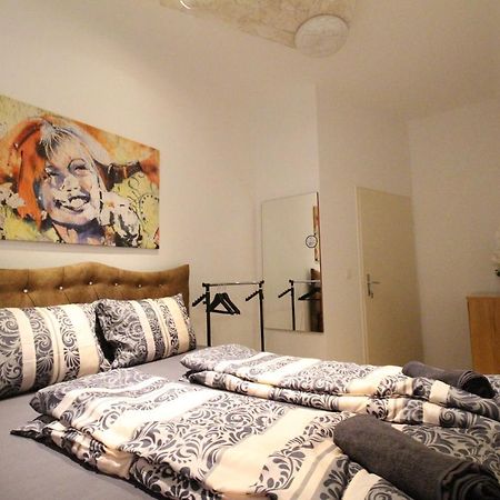 Private Double Bedroom Rf2 Viyana Dış mekan fotoğraf