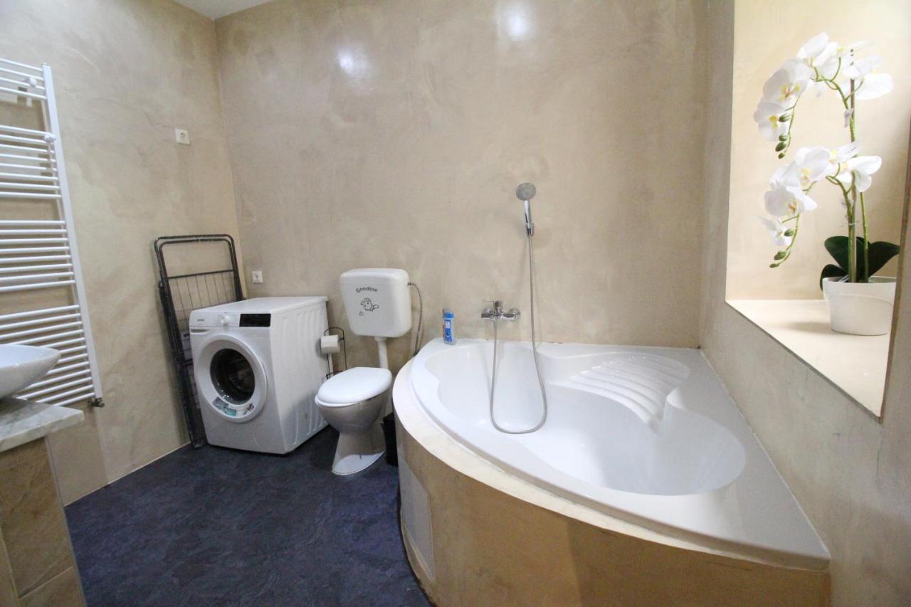 Private Double Bedroom Rf2 Viyana Dış mekan fotoğraf
